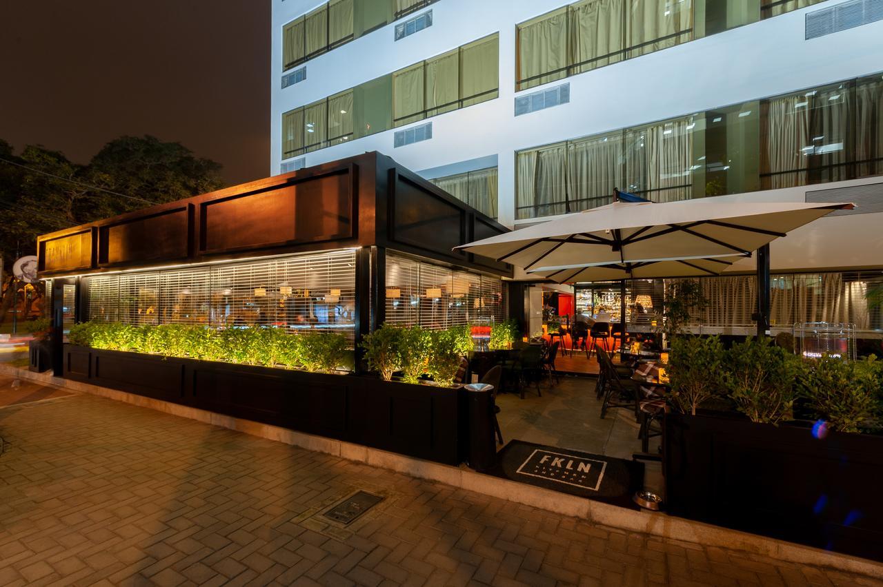 Roosevelt Hotel & Suites Лима Екстериор снимка