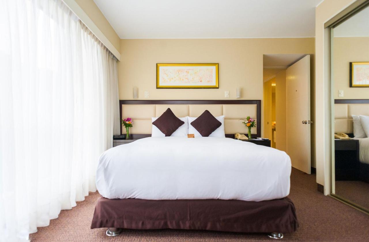 Roosevelt Hotel & Suites Лима Екстериор снимка